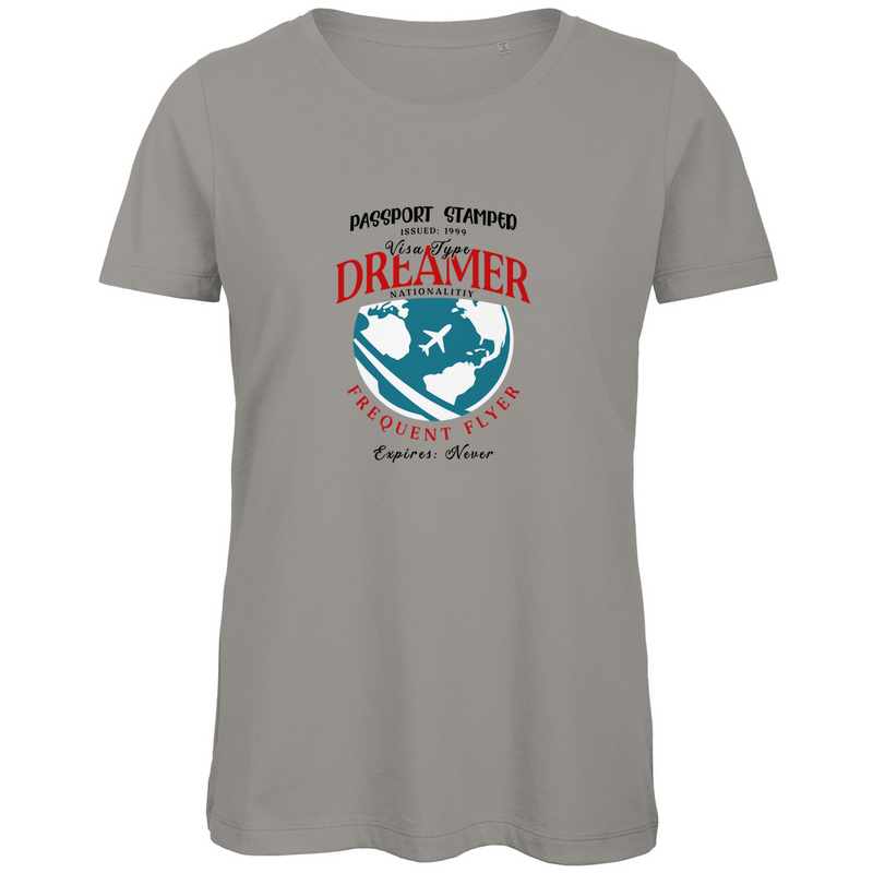 damen-tshirt_light-grey_dreamer-passport-stamp-print
