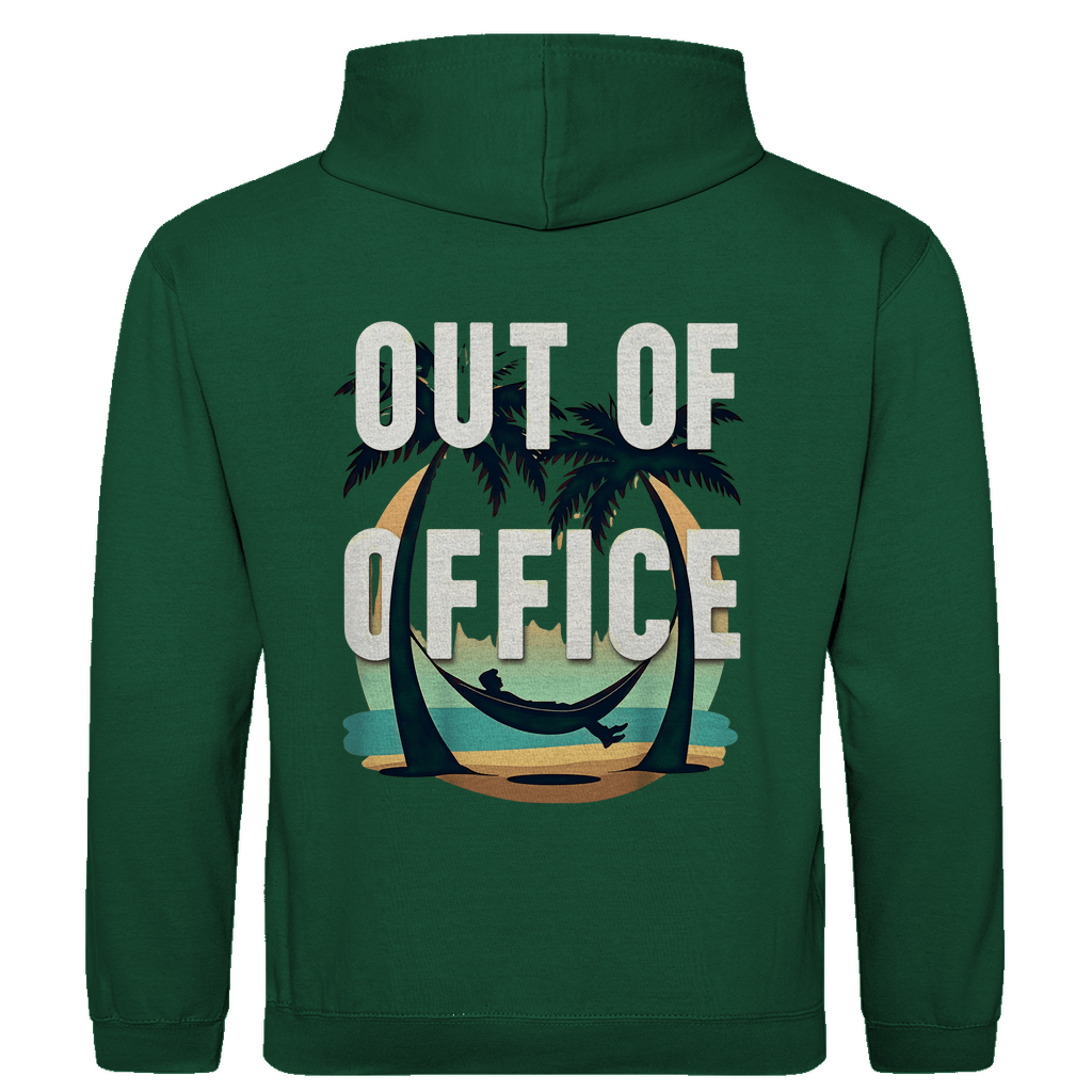 Herren Hoodie in der Farbe Bottle Green mit OUT OF OFFICE Design. Fernweh zum Anziehen mit travelPrint4U.de