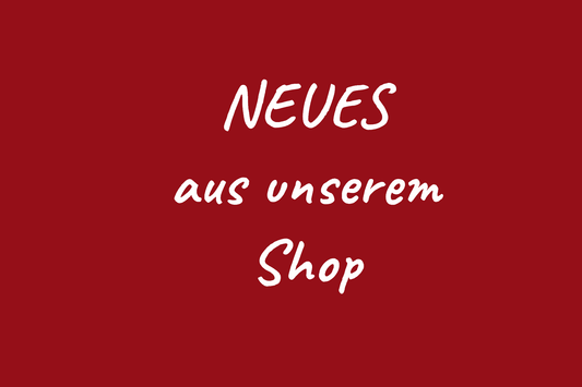 Blutroter Hintergrund mit weißer Schrift zum Blog-Beitrag 10-2025.