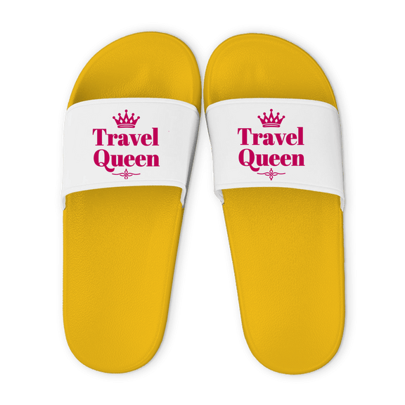 Gelbe Unisex Badelatschen mit weißem Riemen und Travel Queen Design, Sommer Slipper für Strand und Pool.