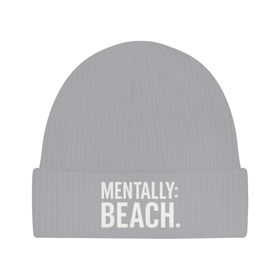 Beanie Mütze für Herren mit Print Mentally Beach in Grau. Fernweh zum Anziehen von travelPrint4U