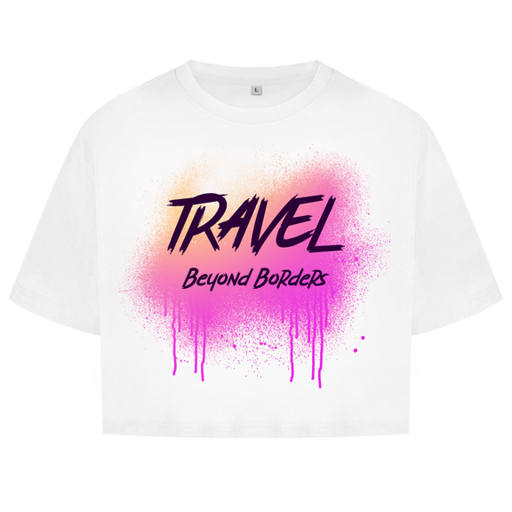 Pinkfarbenes Street-Art-Design mit Spray-Effekt und markanter Textur auf weissem Hintergrund.