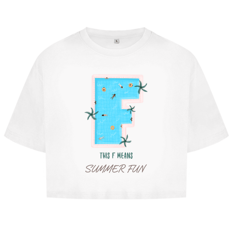 Grossbuchstabe F als Pool mit Schwimmringen und Menschen. Umrahmt von gruenenPalmensternen. This F Means Summer Fun.