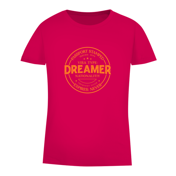 Damen T Shirt mit DREAMER (Pass Stempel) Print in orange. Stoff-Farbe: Fuchsia. Fernweh zum Anziehen? travelPrint4U.de