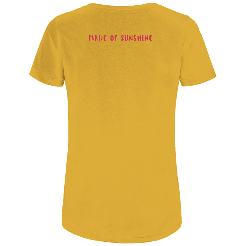 Sonnengelbes T-Shirt mit pinkfarbenen Made of Sunshine Schriftzug in Schulterhoehe (Rueckseite).