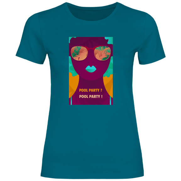 Buntes Pool-Party Design mit stylisierter Frau in Sonnenbrille, tropischen Spiegelungen und Schriftzug Pool Party.