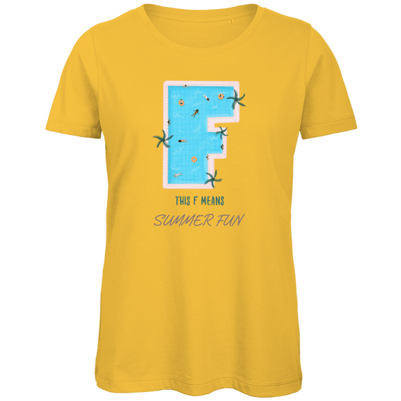 Grossbuchstabe F als Pool mit Schwimmringen und Menschen. Umrahmt von gruenenPalmensternen. This F Means Summer Fun.