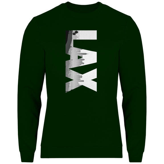 Dunkelgrünes Shirt mit drei Buchstaben des Flughafencode. Overlay der Buchstaben ein Bild in schwarz/weiß der Skyline.