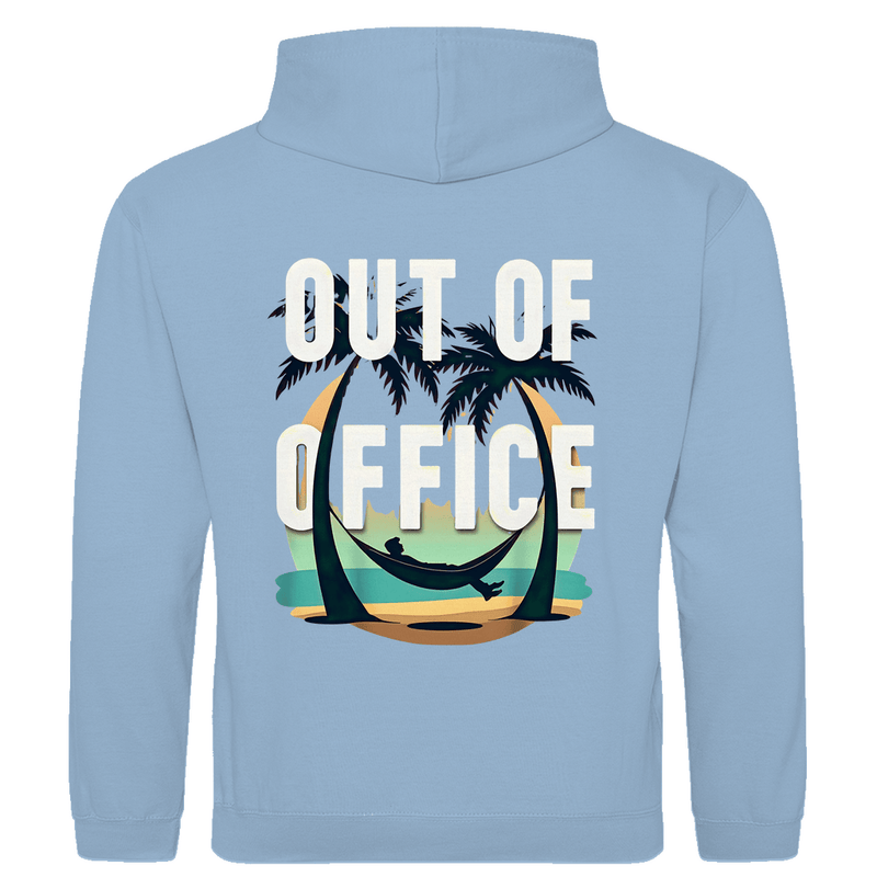 Herren Hoodie in der Farbe Sky Blue mit OUT OF OFFICE Design. Fernweh zum Anziehen mit travelPrint4U.de