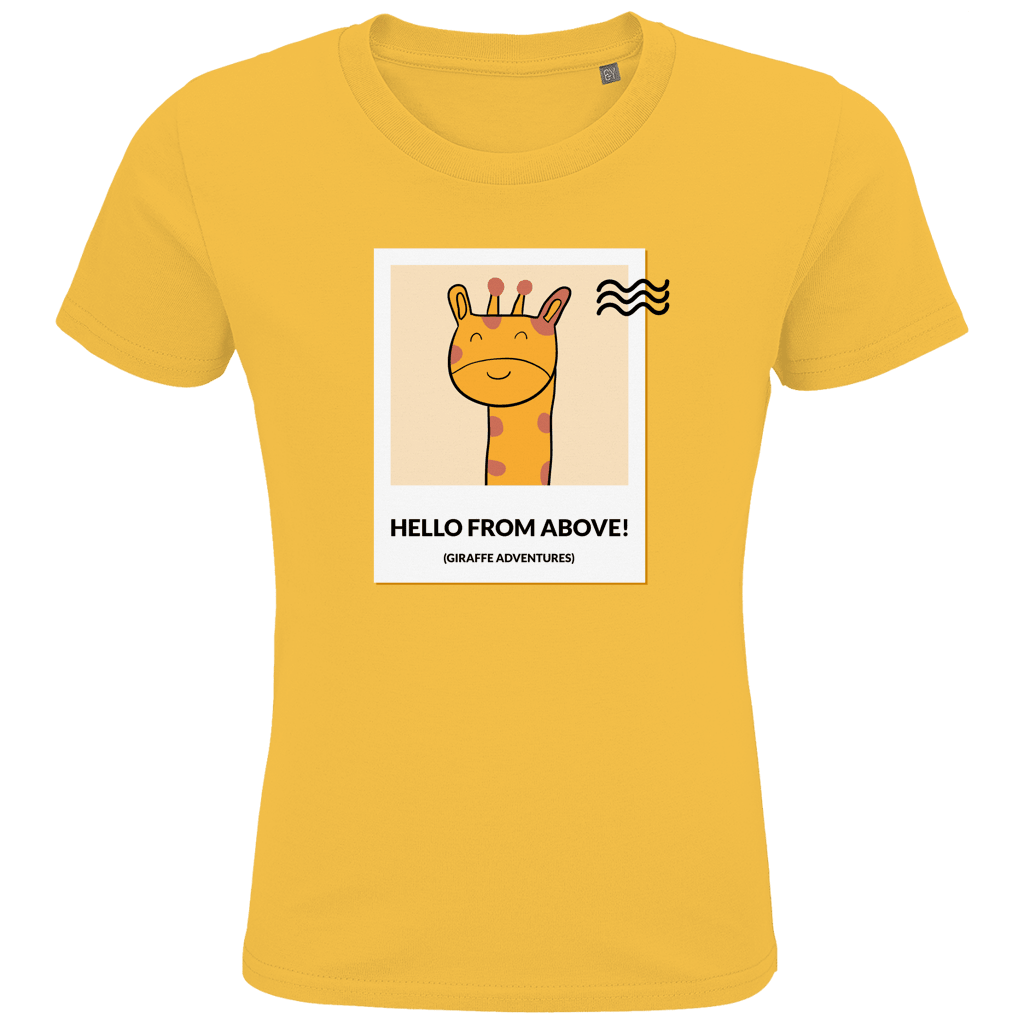 Gezeichnete Giraffe im Design einer Briefmarke und Wellenlinie als Poststempel. Hello from Above – Giraffe Adventures.