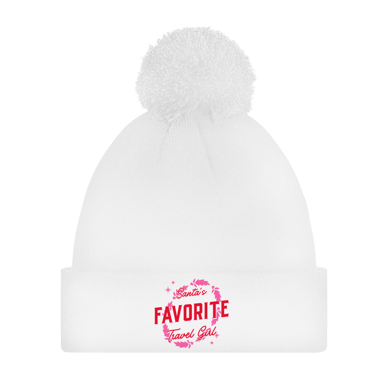 Damen Pudel­mütze in Weiss mit Print Santa’s Favorite Travel Girl. Weihnachts Accessoire & Reise Design von travelPrint4U