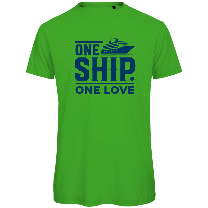T Shirt für Herren mit großem ONE SHIP ONE LOVE Print. Stoff-Farbe: Real Green. Fernweh zum Anziehen? travelPrint4U.de