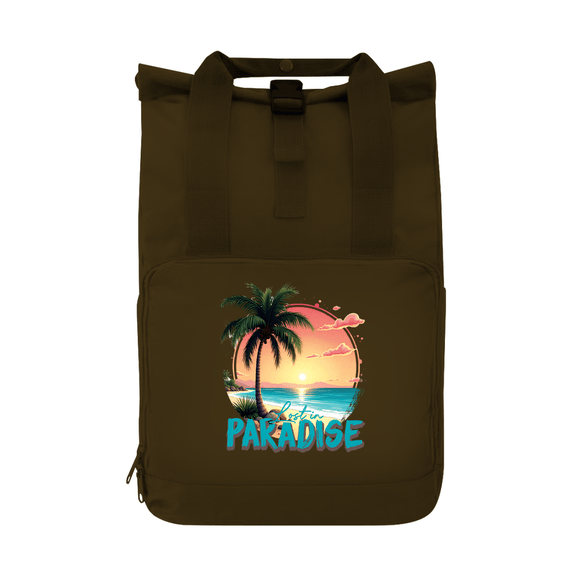Tagesrucksack mit farbenfrohem LOST IN PARADISE Aufdruck. Grundfarbe: Olive Green. Fernweh zum Anfassen? travelPrint4U.de