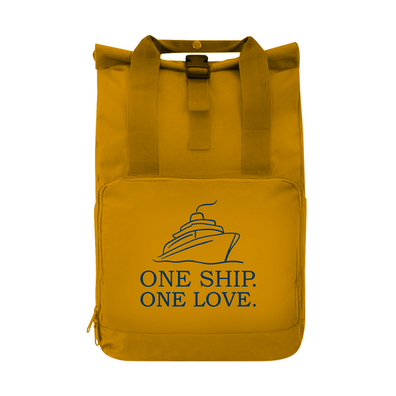 tagesrucksack_mustard_one-ship-one-love-print
