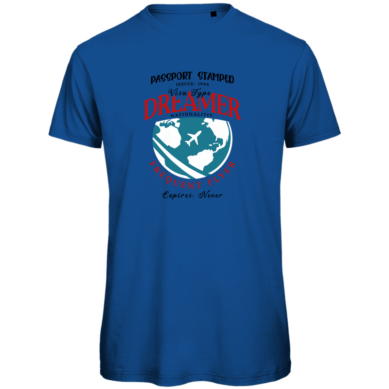 TShirt für Herren mit farbigem DREAMER NATIONALITY Print. Stoff-Farbe: Royal Blue. Fernweh zum Anziehen? travelPrint4U.de